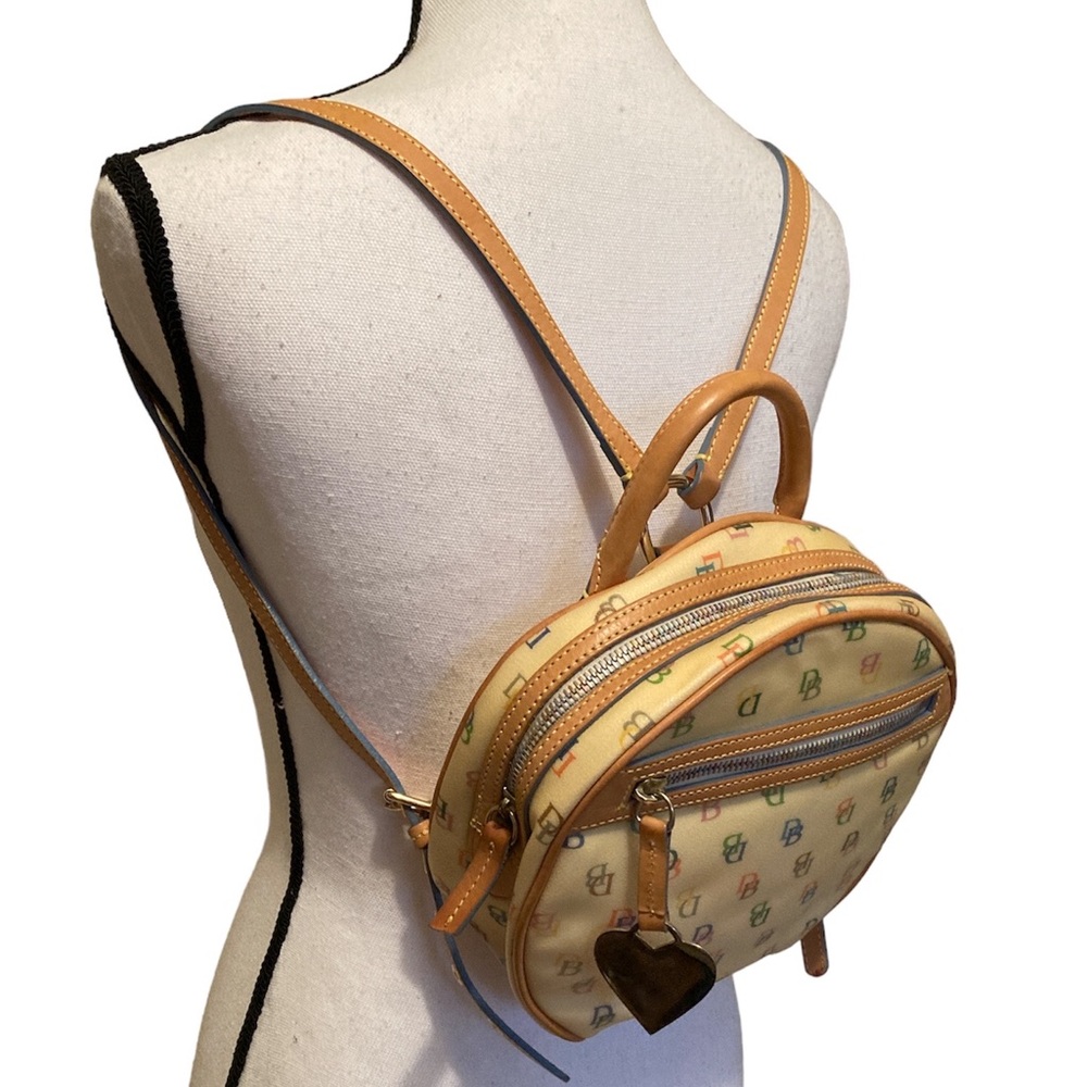 Dooney & Bourke
Multicolor Signature Coated Canvas Backpack